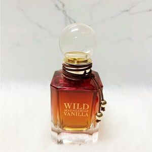 Bath & Body Works Wild Madagascar Vanilla Perfume - Red and Gold